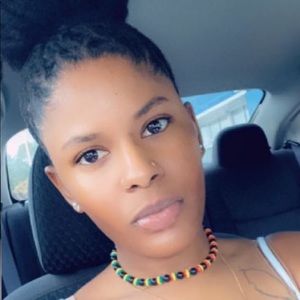 Meet your Posher, Carlene